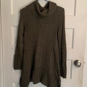 Long cowl neck army green sweater